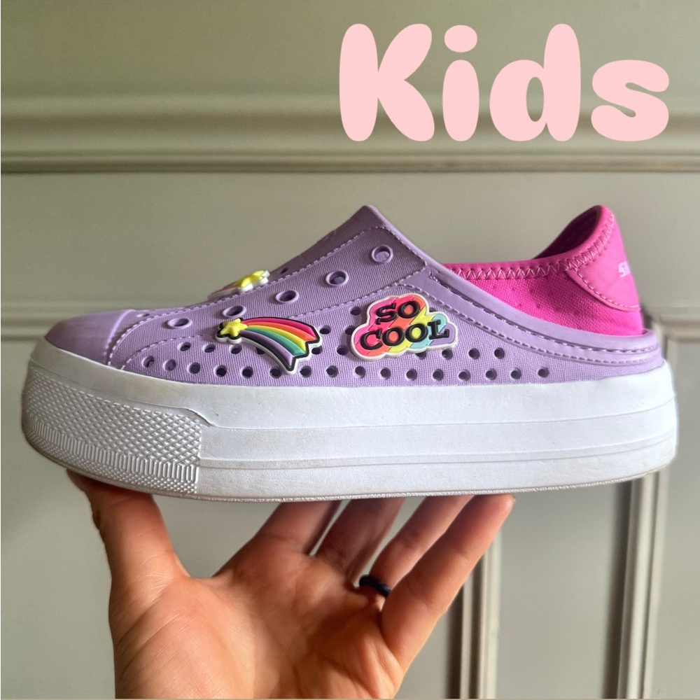 Skechers Purple and White Sneakers with Trendy Platform Sole